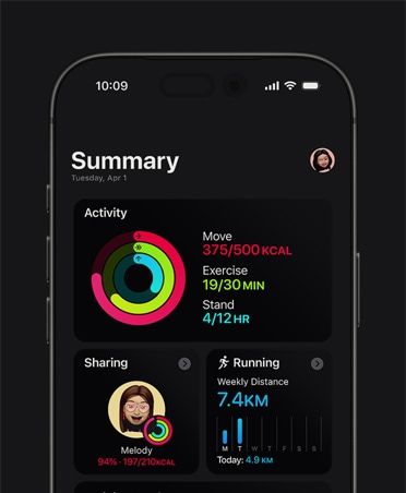 iPhone 17, souhrn v aplikaci Kondice, krou?ky aktivity, ukazatele pohybu, cvi?ení a stání, sdílení aktivity s p?áteli, tydenní statistiky běhu