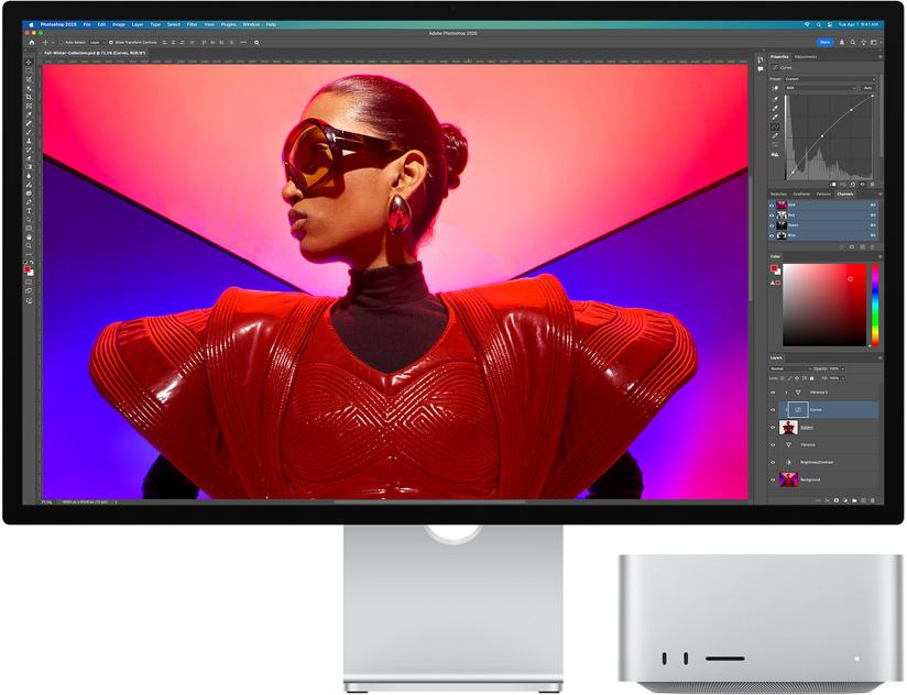 Studio?Display και Mac?Studio στο οπο?ο τρ?χει το Adobe?Photoshop