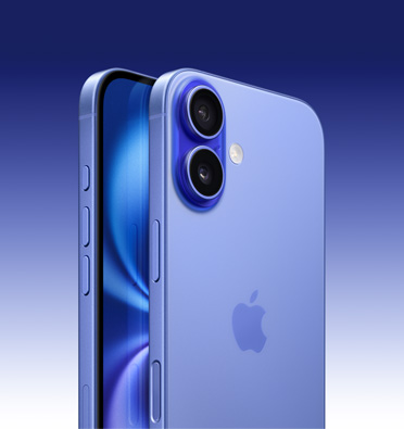 ウルトラマリンの仕上げのiPhone 16を斜め橫から見た図。ディスプレイの一部分と本體側(cè)面のアクションボタン、音量調(diào)節(jié)ボタン、サイドボタンが見えている。背面の外観では、左上角に先進(jìn)的なデュアルカメラシステムが見えている