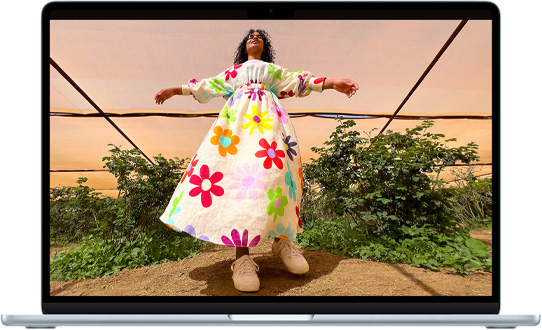 Liquid Retina ekran? g?sterilen 15 in? MacBook Air