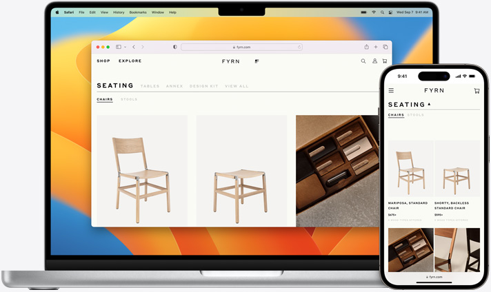 MacBook és iPhone kijelz?k, amelyeken ugyanaz a Safari-oldal van megnyitva